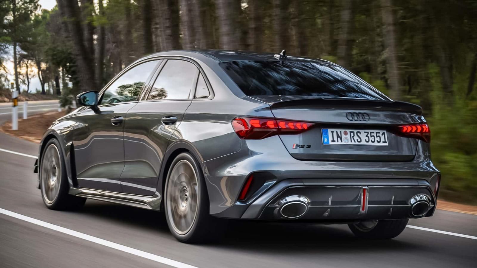 Το νέο Audi RS3 τιμά τον θρυλικό πεντακύλινδρο κινητήρα!